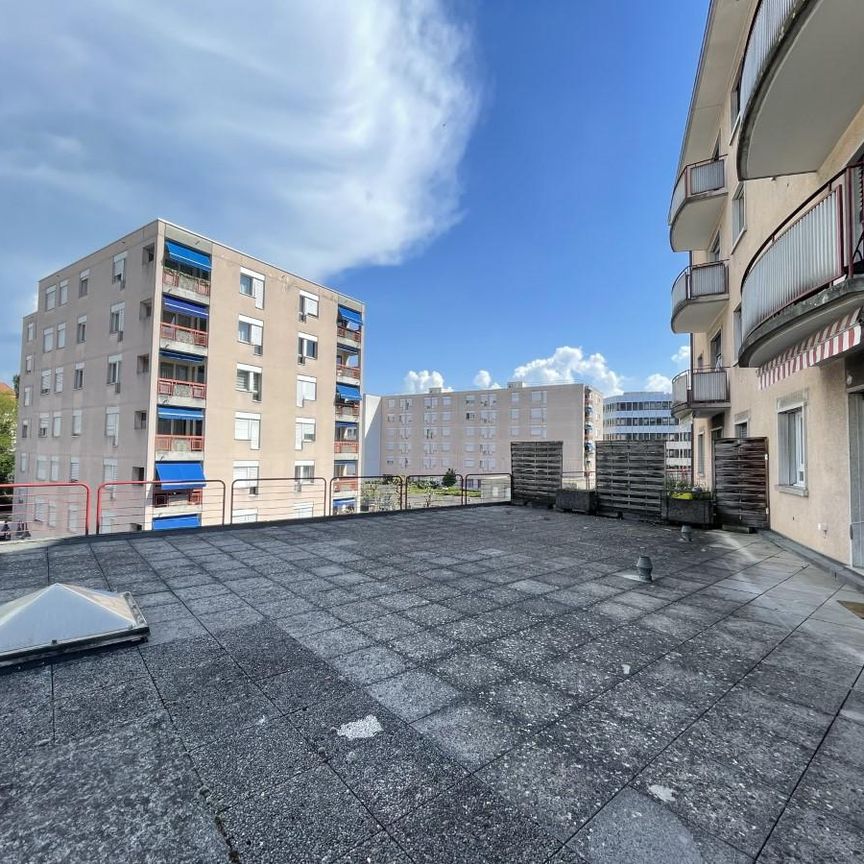 2.5p avec grande terrasse - Photo 1