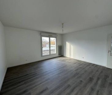 Appartement 4 pièces - - Photo 1