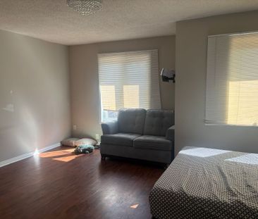 For Lease - 550 Steddick Court Unit# 37, Mississauga, Ontario - Photo 2