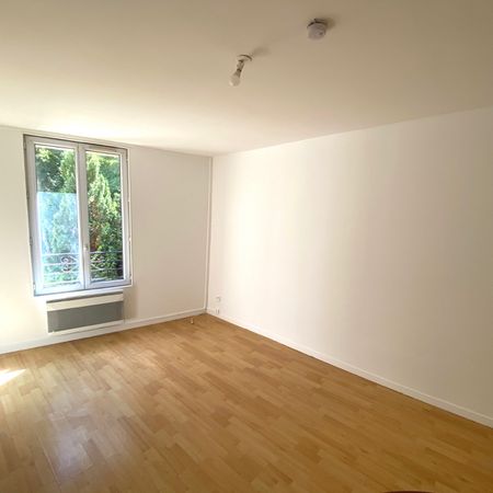 Location Appartement 2 pièces 34m² - Photo 3