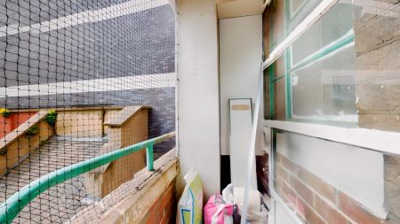 1 Bed 1 Bath - Photo 3