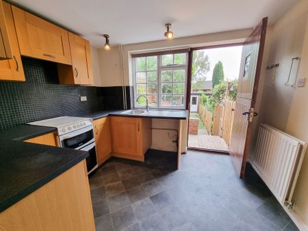 2 bed terraced house to rent in New Street, Kenilworth, CV8 - Photo 4