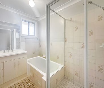 Perfect Family Home - Photo 6