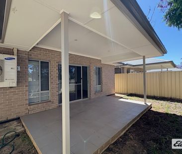 Modern Home in Quiet Location! - Photo 6