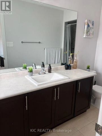 62 KING GEORGE WAY - Photo 5