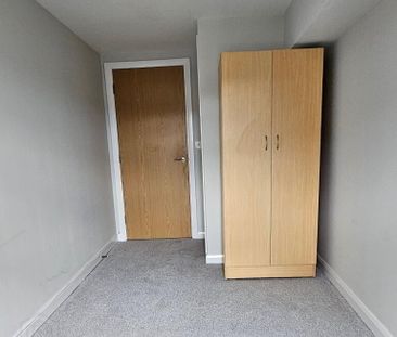 Unit 1, 1B Ravenscroft Avenue, Belfast, BT5 5BA - Photo 4