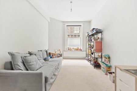 4 bedroom apartment to rent - Photo 2