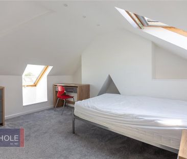 4 bedroom terraced house to rent - Photo 4