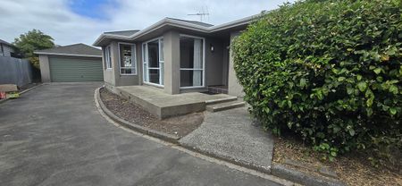 Lovely 4 BR Family Home in Oakland. - Photo 3