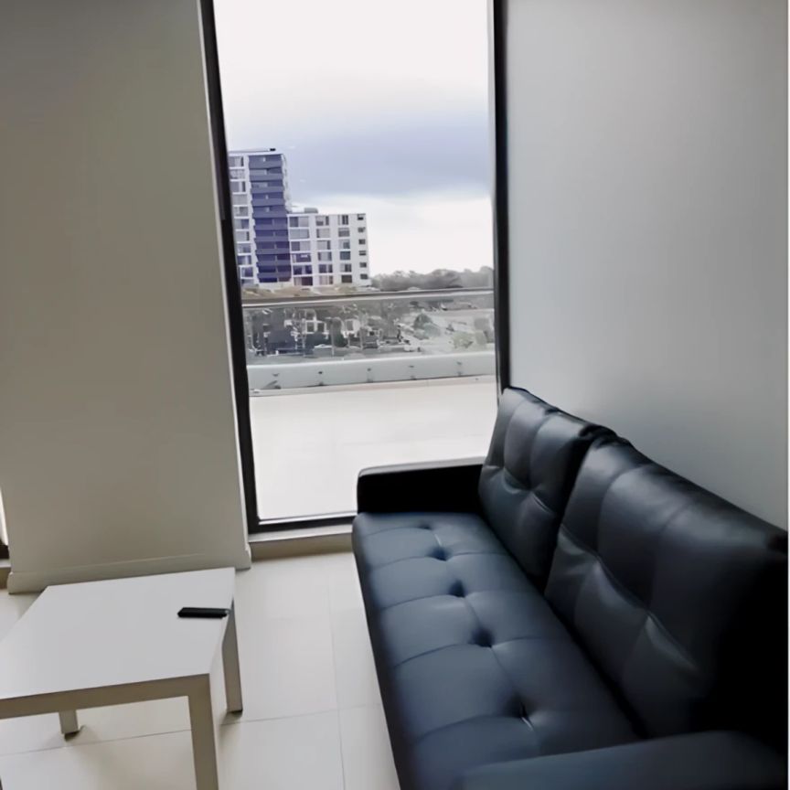 8 Studio Dr, Sydney - Photo 1