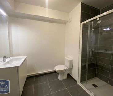 Location Appartement 2 pièces 38m² DEVILLE LES ROUEN 76250 - Photo 2