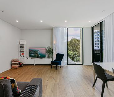 Modern Urban Living in Mirvac's Finery - Sunlit 2-Bedroom Apartment - Photo 4