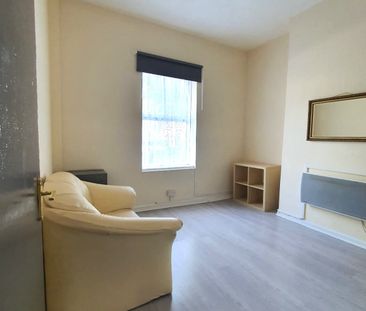 £700 PCM, Furnished One Bedroom Flat in Partridge Road, Roath, Card... - Photo 1