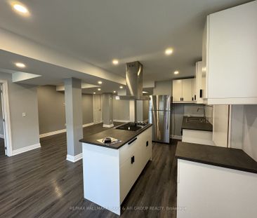 For Lease - 80 Chouinard Way Unit# Lower, Aurora, Ontario - Photo 2