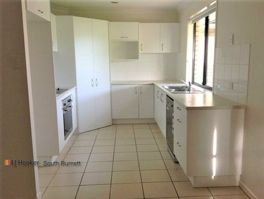 Lowset 4 Bedroom Family Home - Photo 1