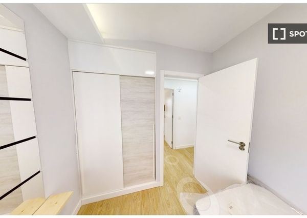 granada, Andalusia 18011