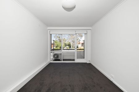 Unit 24/14 Mitford Street, St Kilda. - Photo 4