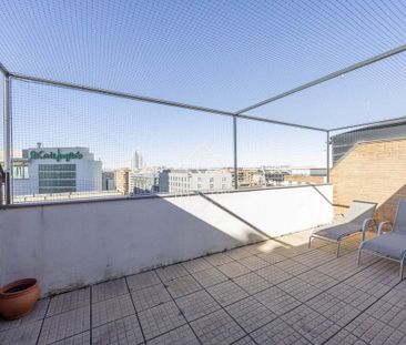 3 bedroom luxury penthouse for rent in Valencia, Spain - Photo 6