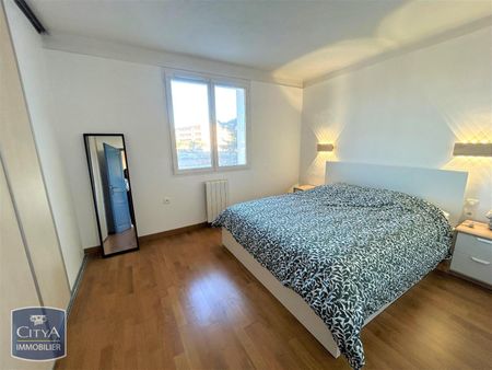 Location Appartement 4 pièces 72m² MONTPELLIER 34000 - Photo 3