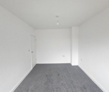 3 bedroom terraced house to rent - Photo 6