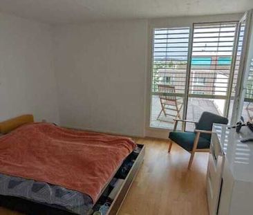 4.5 Zimmer, 90 m², 8. Stock - Photo 1