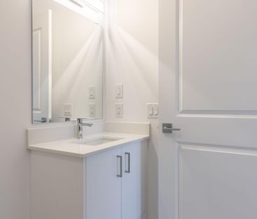 For Lease - 7549B KALAR Road Unit# 405, Niagara Falls, Ontario - Photo 2