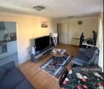1 bedroom flat to rent - Photo 3