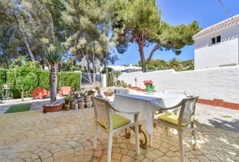 FOR RENT VILLA MORAIRA with 4 bedrooms for LONG TERM NEAR THE BEACH AND THE CITY