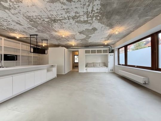 Appartement te huur - Photo 1