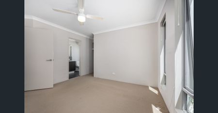 Feel right at home in well located home in Wellard - Photo 4