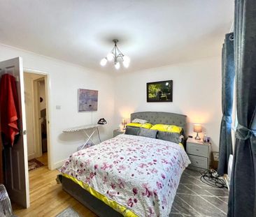 2 bedroom maisonette to rent - Photo 5