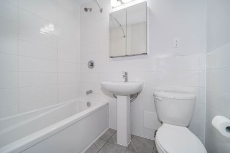 For Lease - 1291 Bayview Avenue Unit# 212, Toronto, Ontario - Photo 3