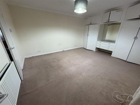 2 bedroom detached bungalow to rent - Photo 5