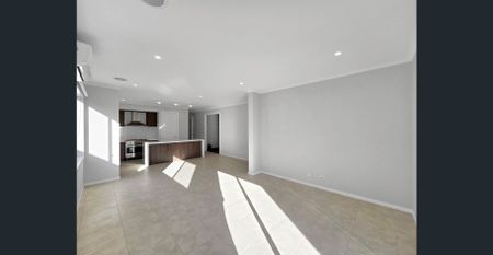 Modern Family Home in Armstrong Creek - Photo 5