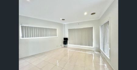 2 Bedroom Townhouse in great location - Photo 3
