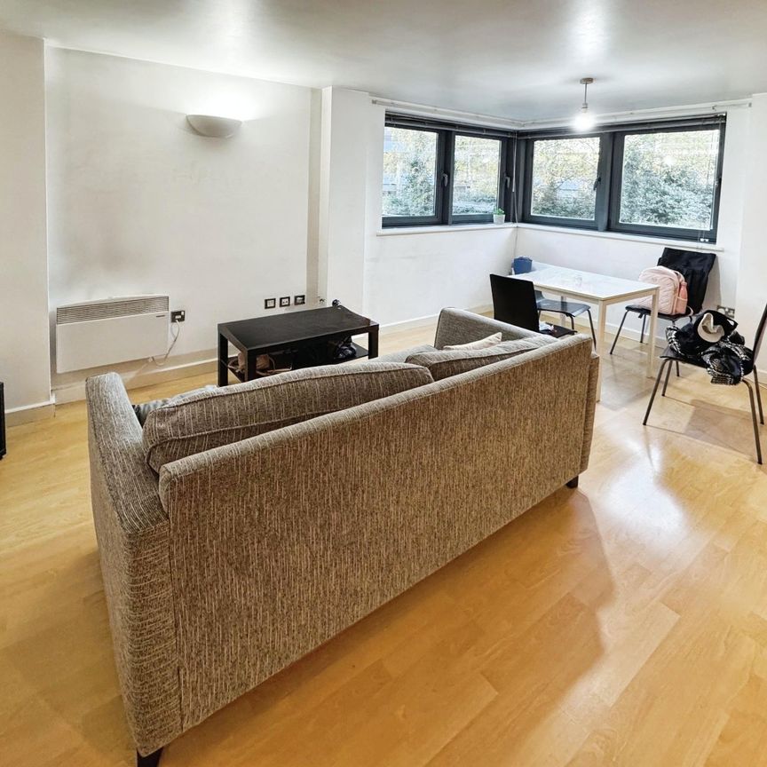 1 bedroom apartment to rent - Photo 1