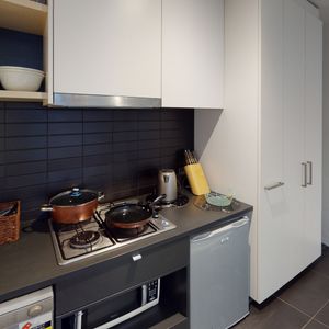 North Melbourne | Student Living on Villiers | 1 Bedroom Large (Air-Conditioned) - Photo 2