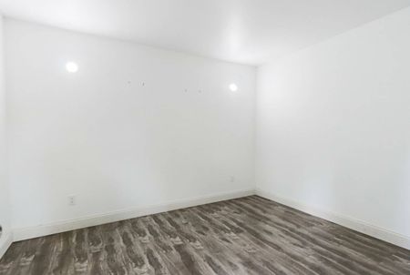 17550 20 Ave, Surrey - Photo 4