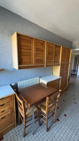 Location Appartement 3 pièces 65m² PRIVAS 07000 - Photo 4