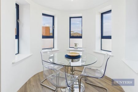 Charter House, Canute Road, Southampton - Photo 3