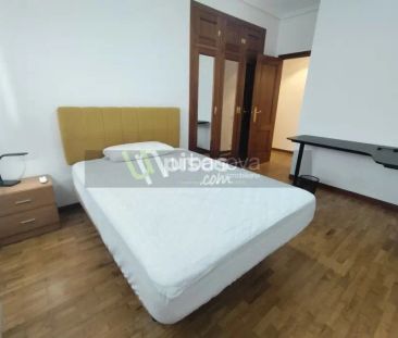 Piso en alquiler en Avenida Solidaridad - Photo 6