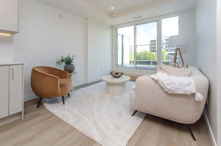 Westmount — The Edgehill - Photo 2