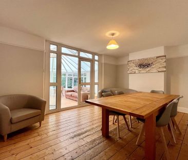 4 bedroom terraced house to rent - Photo 2