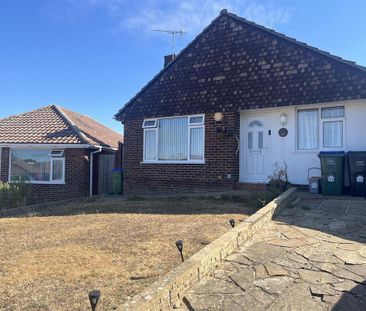 2 bedroom detached bungalow to rent - Photo 6