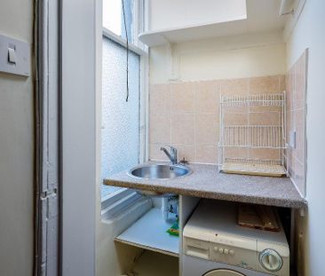 1 bedroom flat to rent - Photo 6