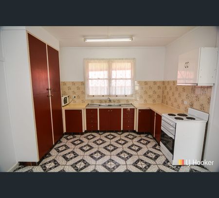 16 Mudgee Street, Wallerawang, NSW 2845 - Photo 3
