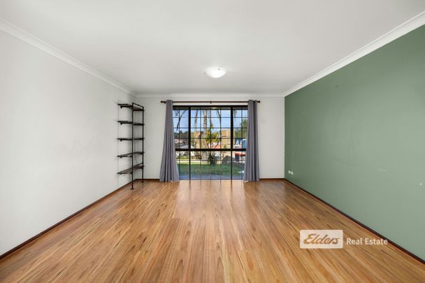 BEAUTIFUL FAMILY HOME - Photo 1