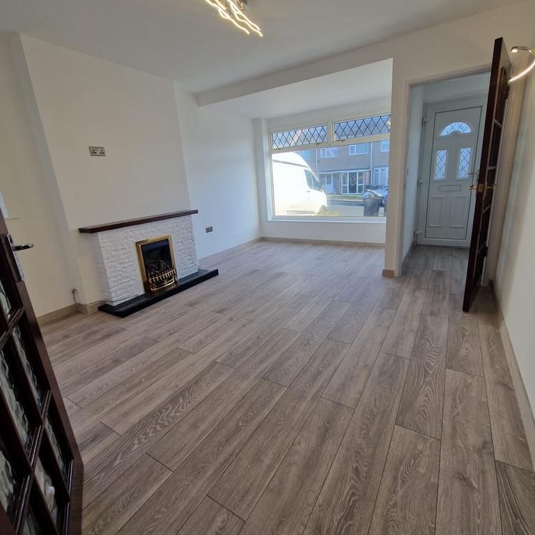 2 bedroom bungalow to rent - Photo 1