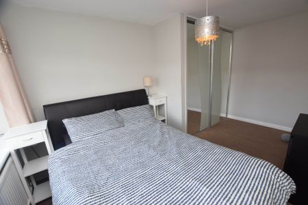 Mill Brow, Higher Bebington - Photo 3