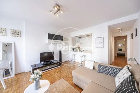 Apartamento en alquiler en Almagro - Foto 2